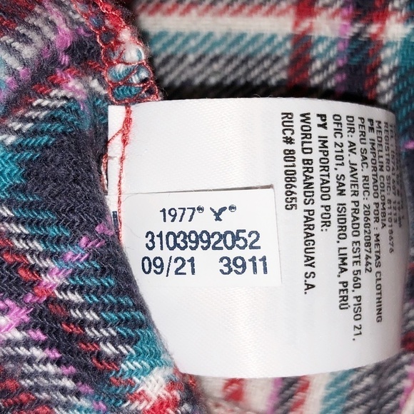 American Eagle Outfitters Red and White Plaid Flannel Size XS - Picture 10 of 12